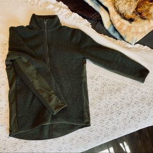 Lululemon Dark Green Pullover | Size XS EUC